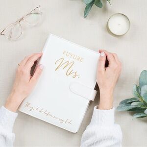 Charvoria Wedding Planner